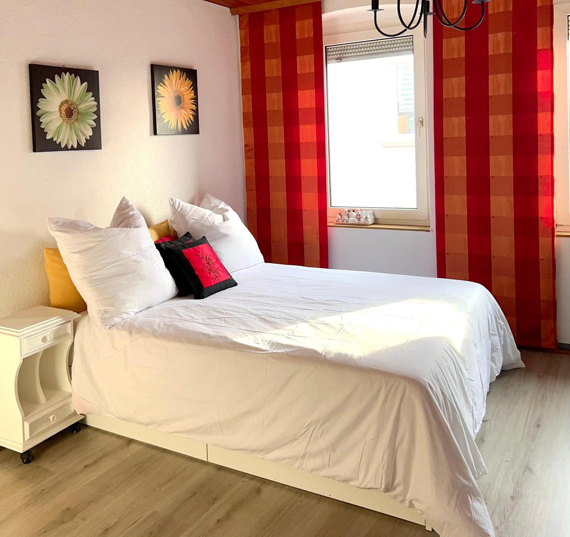Vinaring Homestay Бад Собернхайм Екстериор снимка