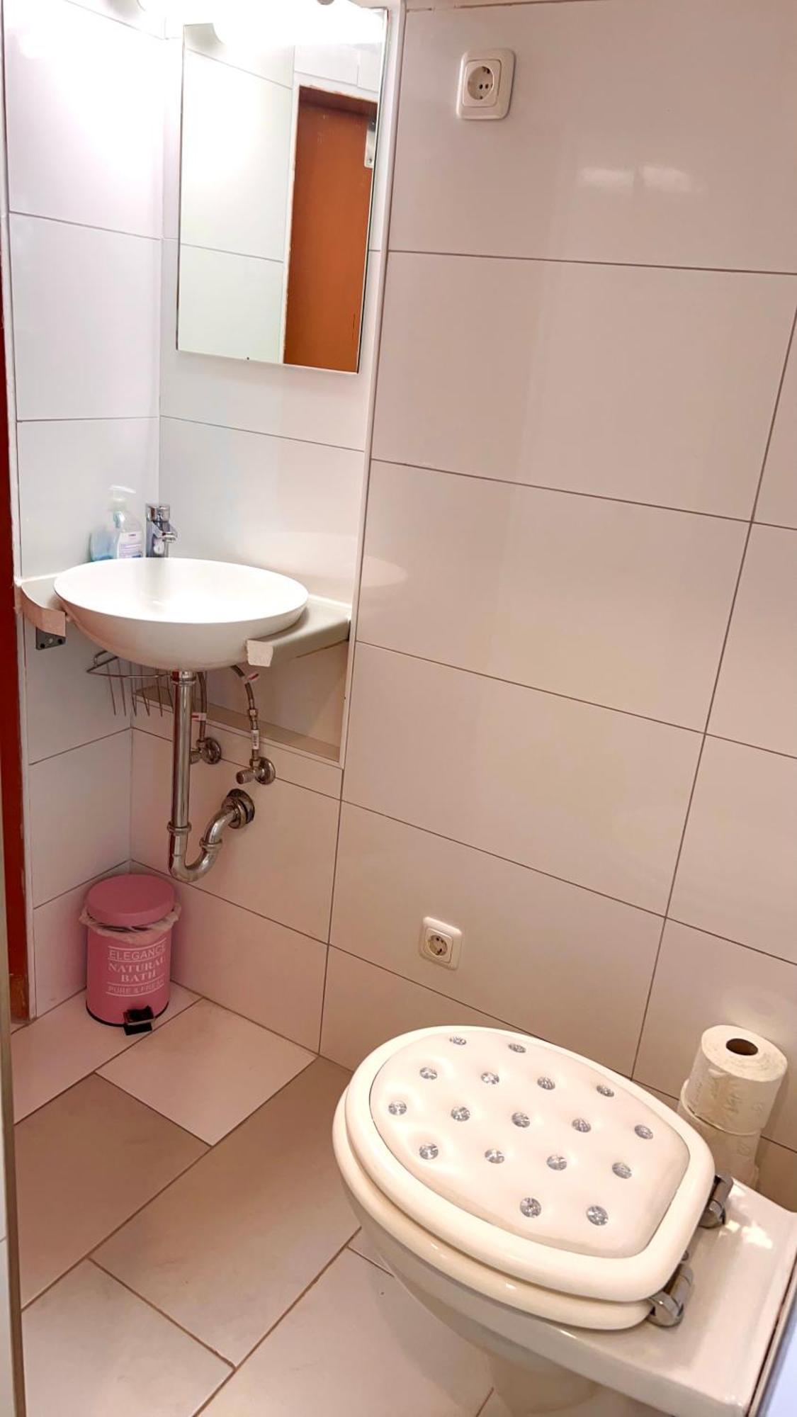 Vinaring Homestay Бад Собернхайм Екстериор снимка